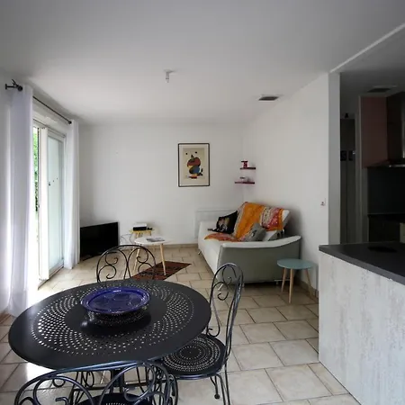 Vakantiehuis Agreable 3 Chambres Proche De La Andernos-les-Bains